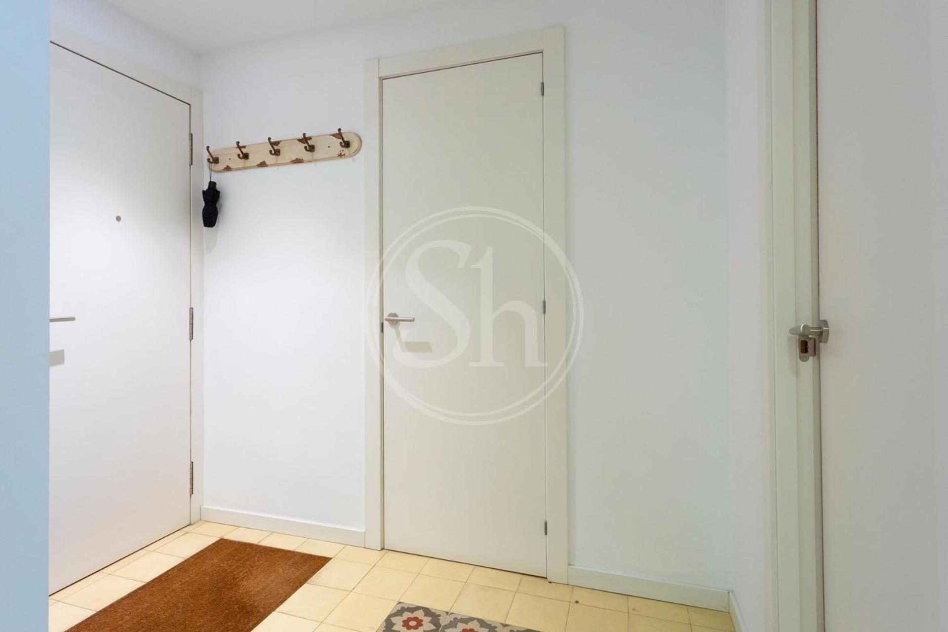 Moderno Apartamento En Eixample Barcelona Luaran gambar